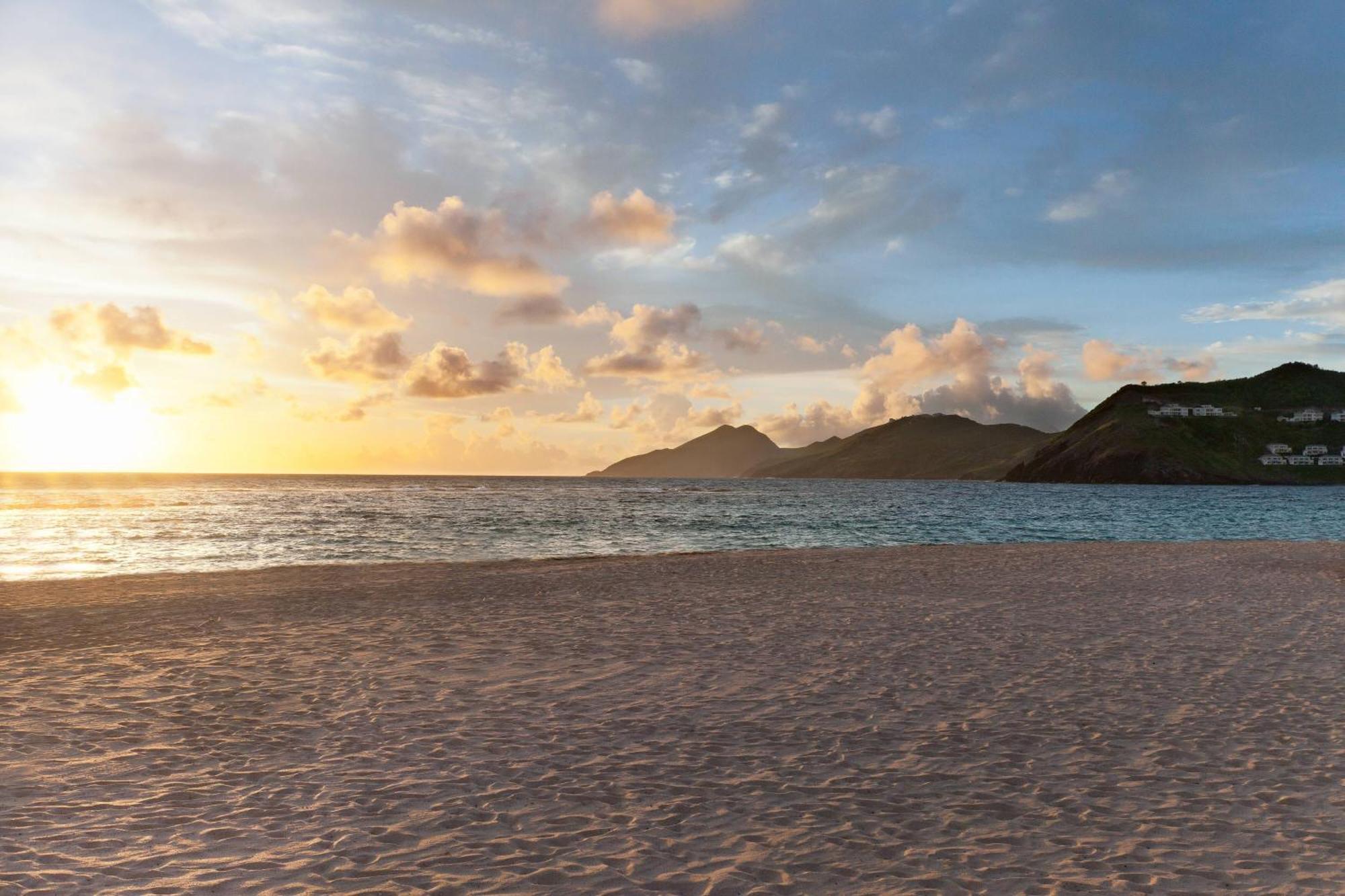 St Kitts Marriott Beach Resort, Casino & Spa Frigate Bay Extérieur photo
